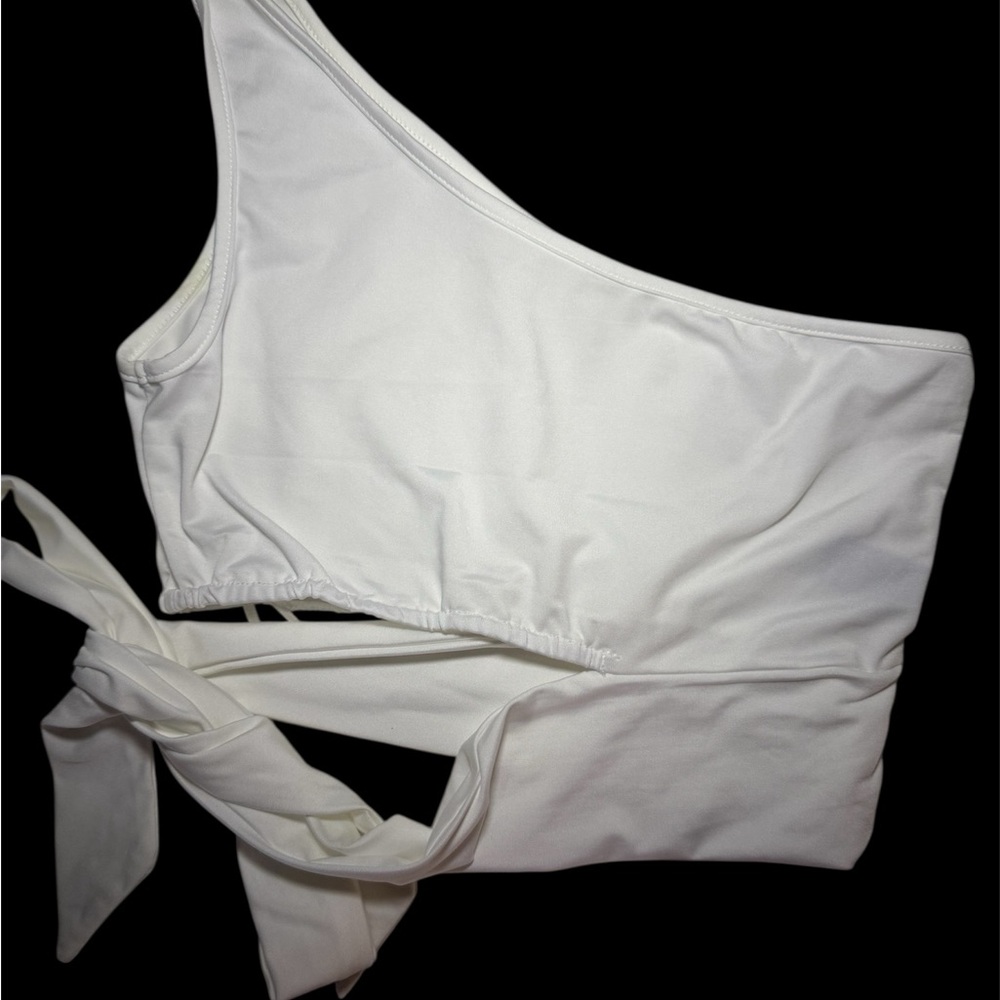 SHEIN White One-Shoulder Crop Top